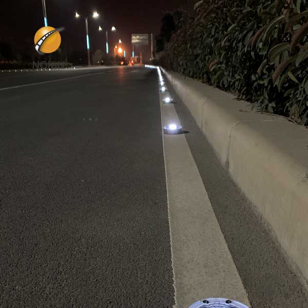 ABS solar pavement marker roadside