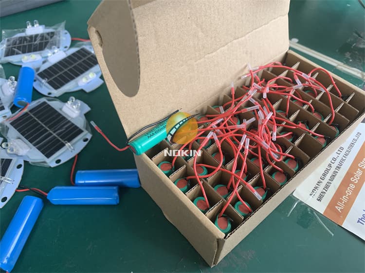 Measure The Performance Of A Solar Road Stud