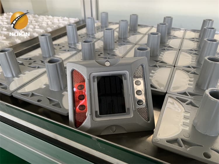 NOKIN LED Road Stud Solar Powered