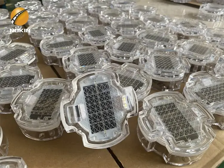 Solar Road Stud Light with Compression-Resistant