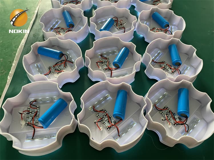 The production process of embedded solar road studs