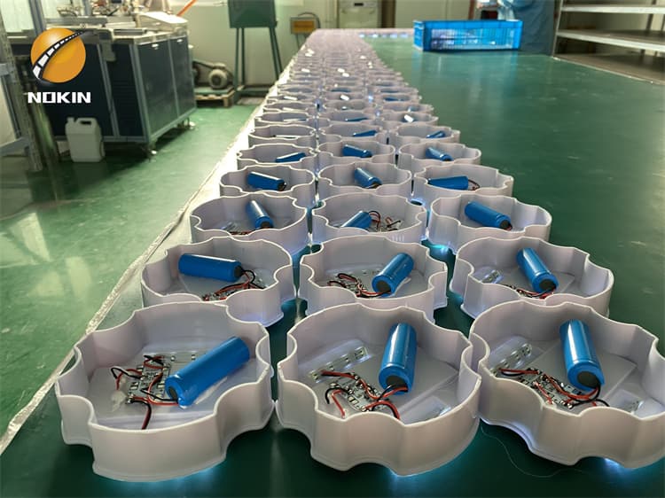The production process of embedded solar road studs