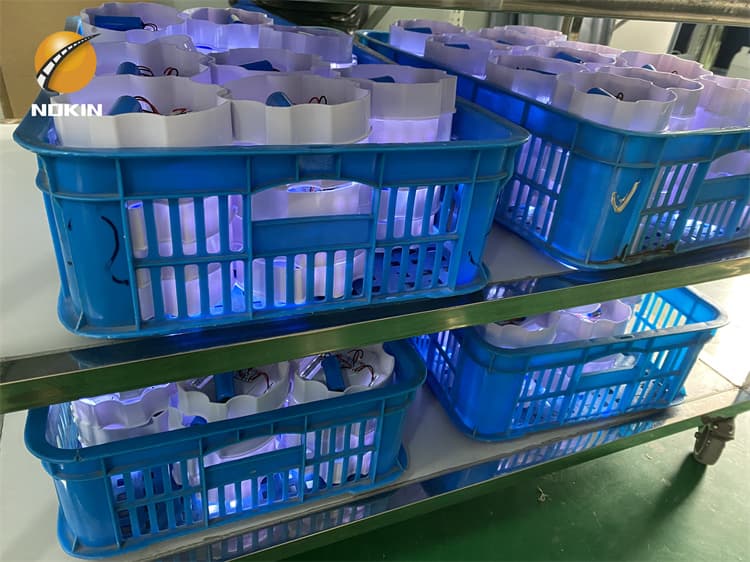 The production process of embedded solar road studs