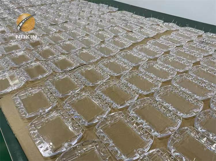 Choose NOKIN Plastic LED Solar Road Stud Light