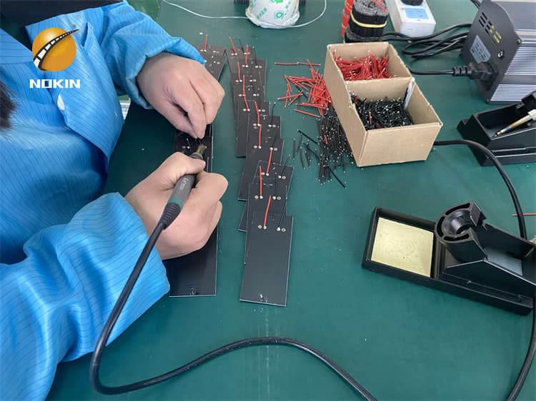Customized 8 LED Solar Road Stud Lights