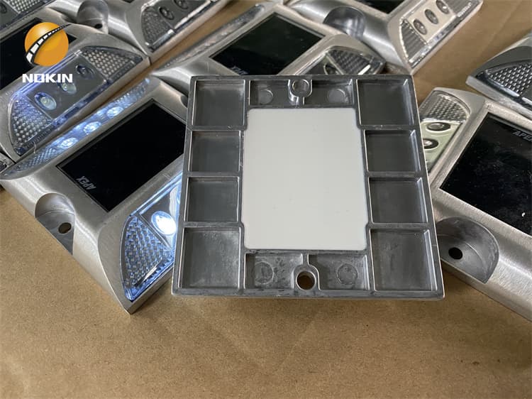 Flashing Motorway Studs Light Price