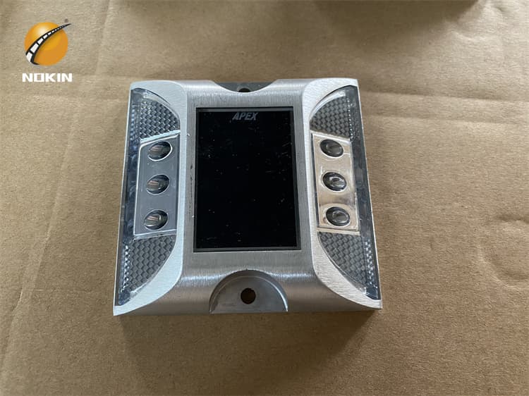High brightness reflective waterproof solar road stud