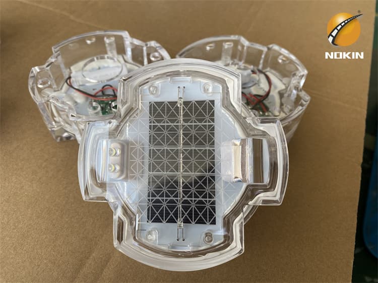 Internal structure of solar road stud