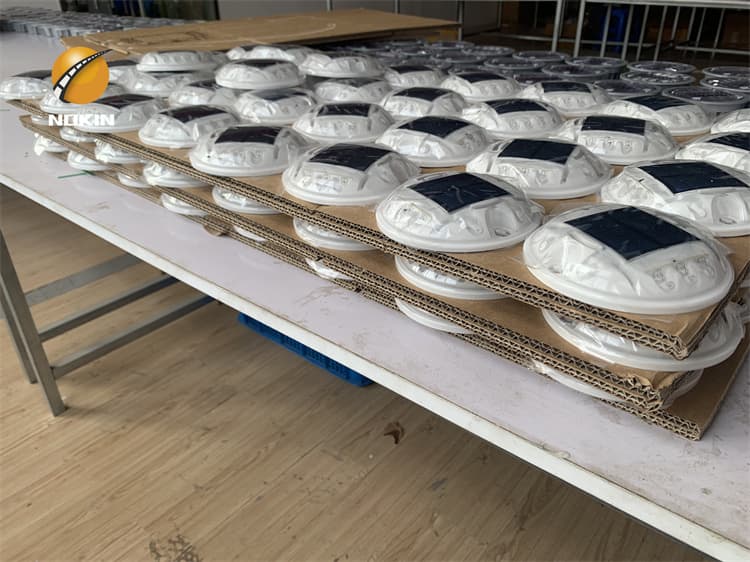 Round Expressway Solar Road Stud Company