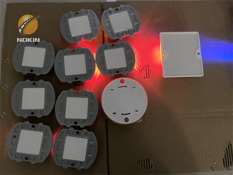 high quality reflective ABS PC plastic ip68 reflector solar road stud