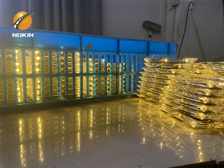 Plastic Solar Road Stud Supplier Singapore