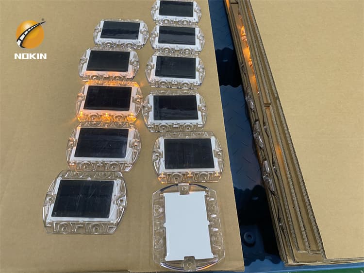 solar road studs manufacturers in china