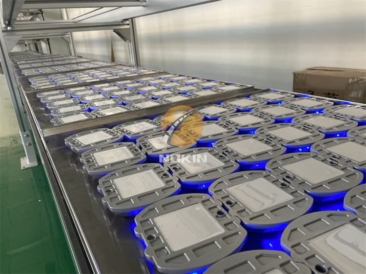 NOKIN Solar Motorway Studs Light On Discount