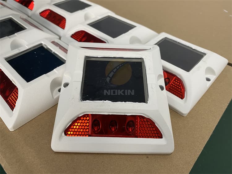 Solar Road Studs Cost Pedestrian Cat Eyes