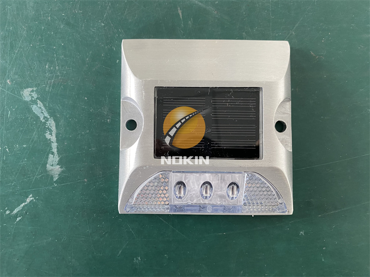 Aluminum Solar Cat Eyes White Road Stud