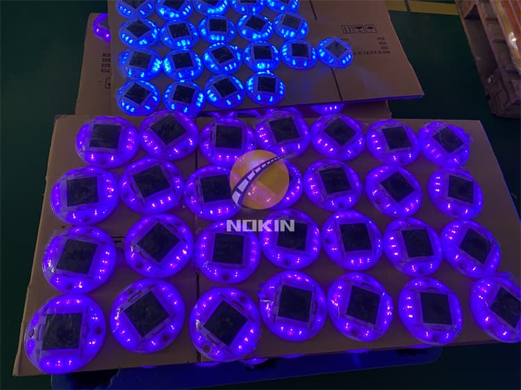 Pc Solar Led Road Stud With 2 Screws