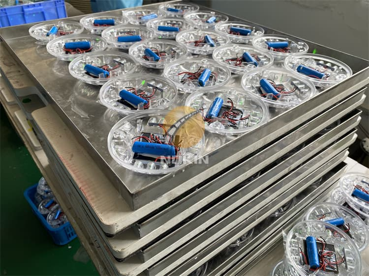 Safety PC Solar Road Stud Supplier In Korea