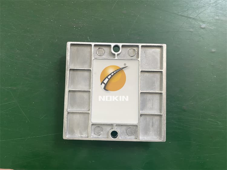 Square Reflective Solar Road Stud Farm Warning Stud