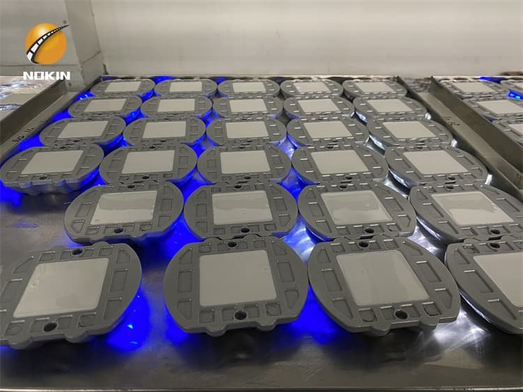 Horseshoe Freeway Solar Road Stud Manufacturer