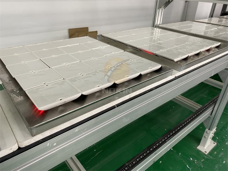 ROHS Aluminum Road Stud Rate City Road