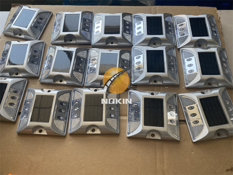 Square Pedestrian Solar Road Stud Company