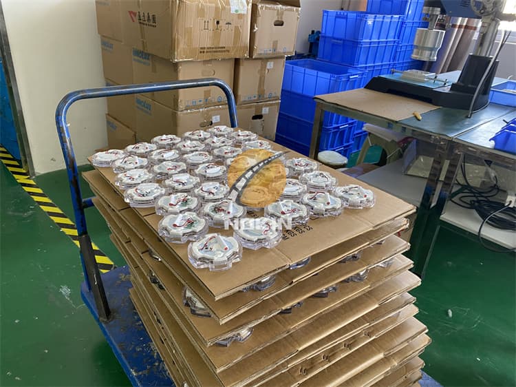 Embedded Aluminum Road Stud Price Park