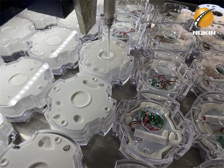 Half Moon Aluminum Road Stud Rate Highway