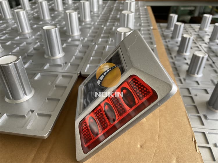 High Quality Aluminum Road Stud Wholesale Walkway