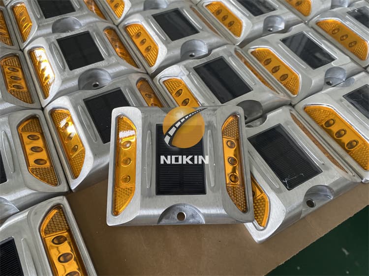 Waterproof Aluminum Road Stud Hot Sale Pedestrian