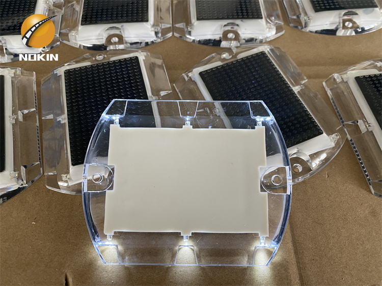 Ultra Thin PC Solar Road Stud Supplier In Korea