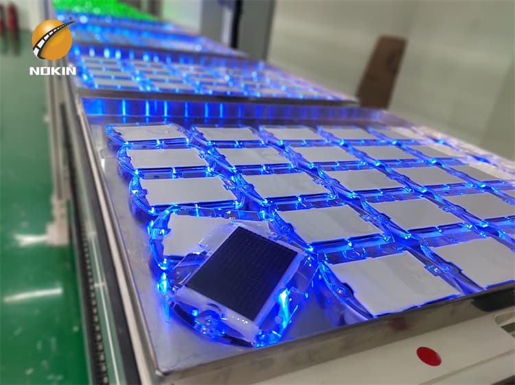 Waterproof Plastic Solar Road Stud Supplier