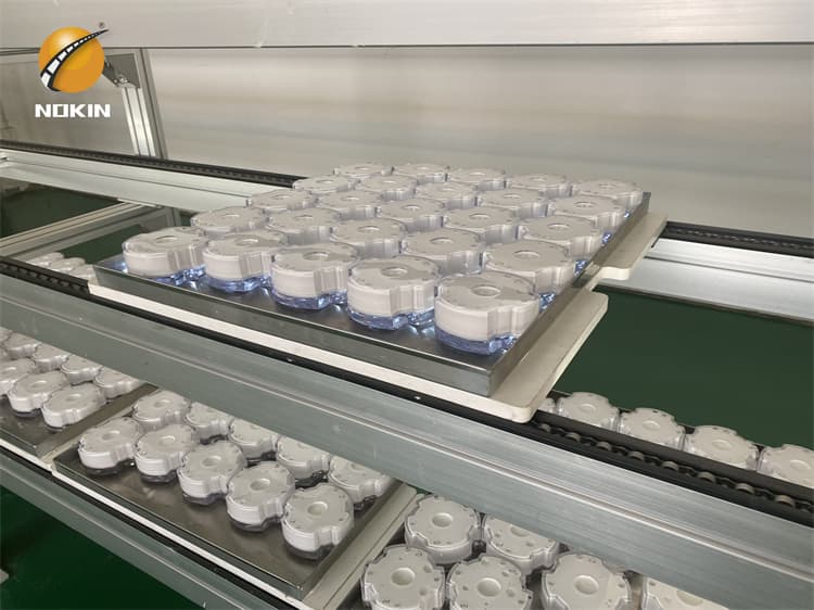 Solar Powered Cat Eyes Road Stud Light Price