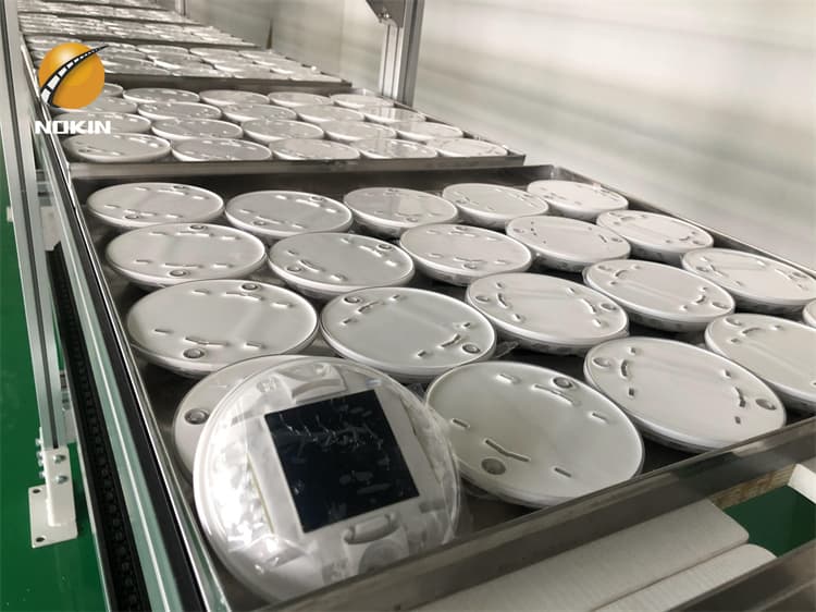 Half Round solar road markers 30T Compression